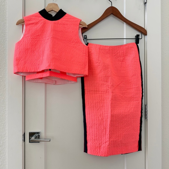 Victoria Beckham Neon Orange Sleeveless Cropped Top Matching Pencil Skirt Sz 2 - Picture 2 of 12